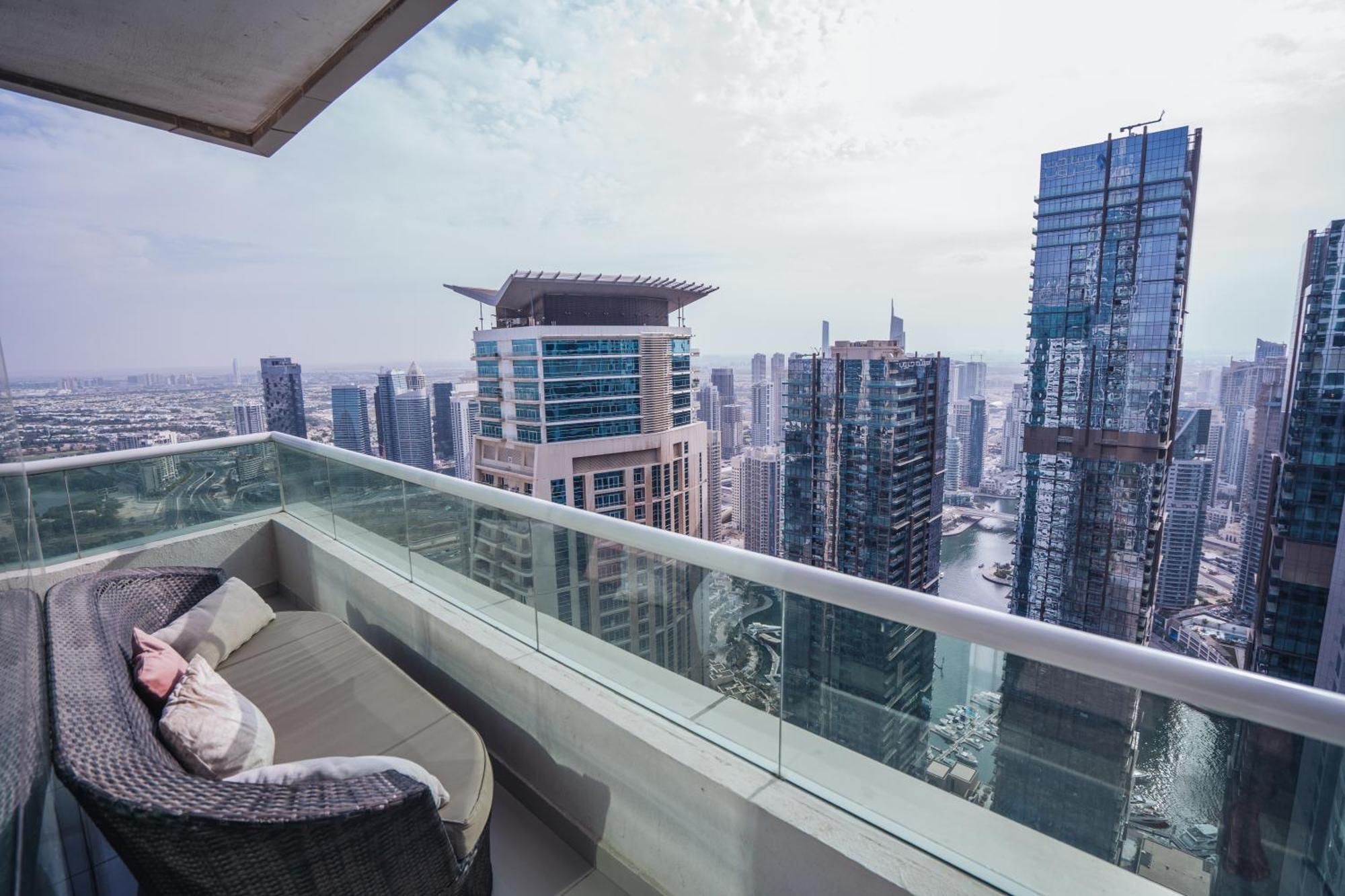 Aparthotel Stunning Skyline Views On 51St Floor Dubai Exterior foto